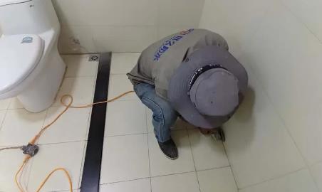 尼玛卫生间补漏